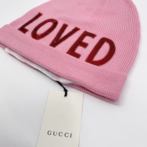 Gucci LOVED Knit Sequin Slouchy Beanie 😳🔥🔥 - Picture 3 of 16